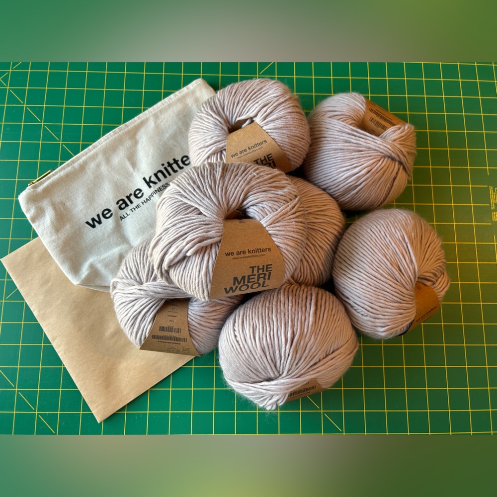 YARN DESTASH / We Are Knitters The Meriwool Yarn Bundle